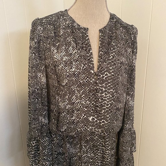 Parker NY Gray Snakeskin/Animal Print Double Bell Sleeve Blouson Dress Sz Medium - Picture 2 of 10